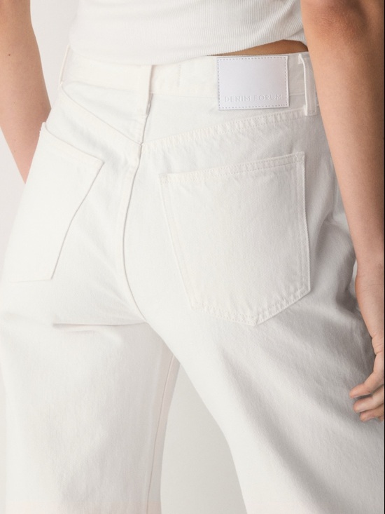 Denim Forum Denim - Denim Forum White Straight Leg High-Rise Jeans Preppy The John Highrise Loose